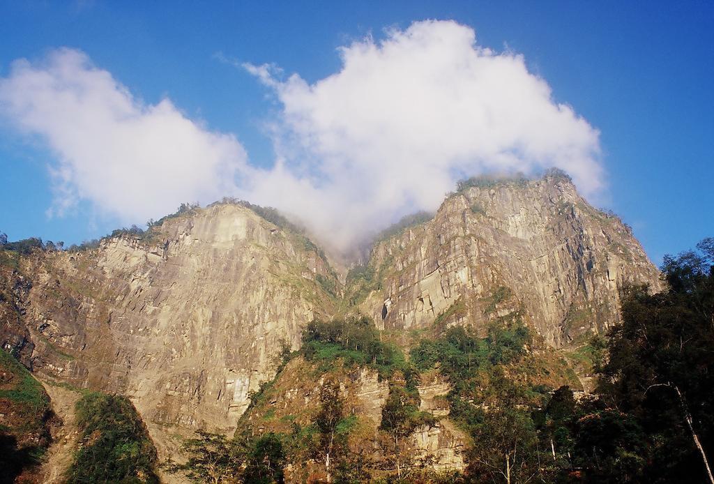 Alishan Shermuh Tourist Hotel Чжунчжен Екстер'єр фото